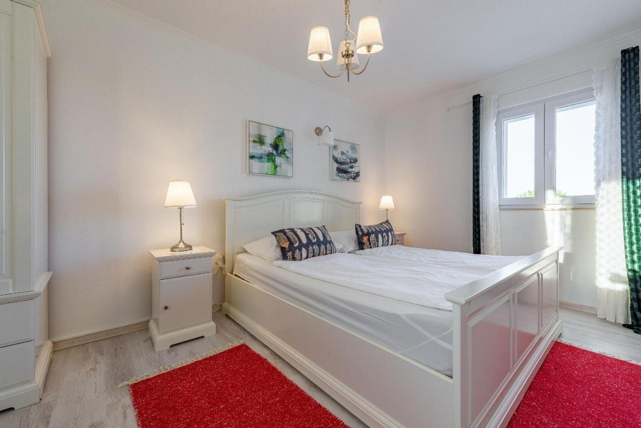 Villa Tatijana Zadarvillas Kukljica Exteriör bild