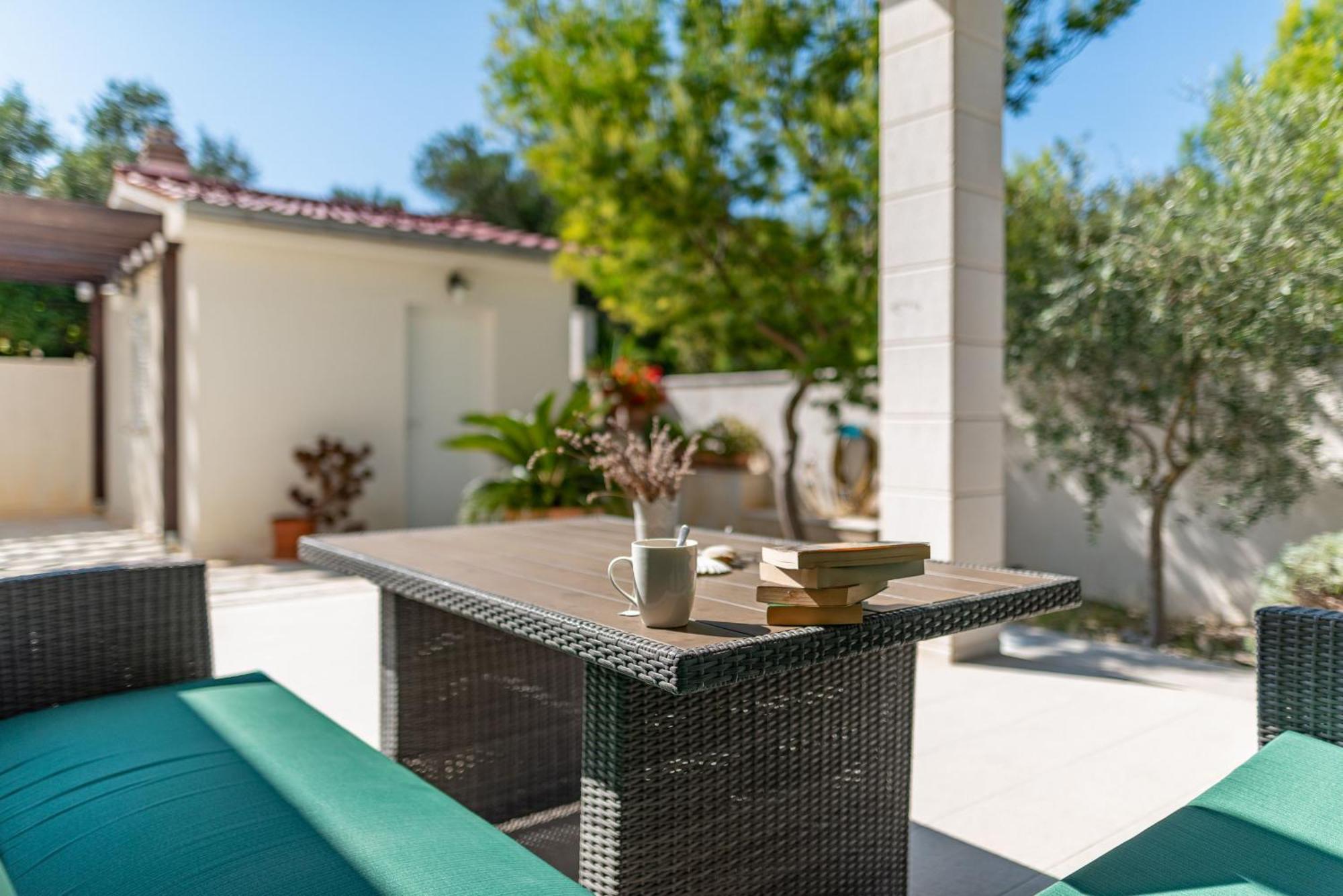Villa Tatijana Zadarvillas Kukljica Exteriör bild