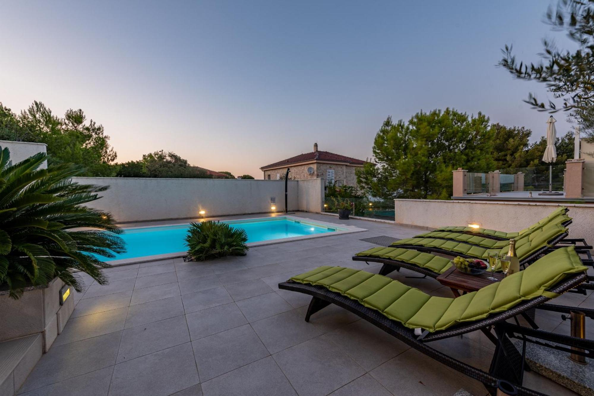 Villa Tatijana Zadarvillas Kukljica Exteriör bild